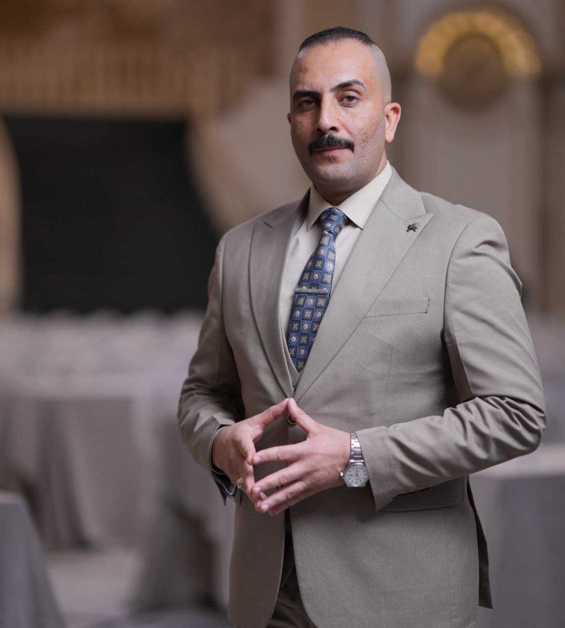 المرشح